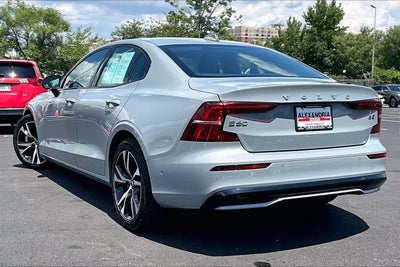2025 Volvo S60 Plus