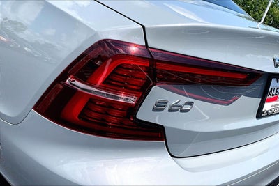 2025 Volvo S60 Plus