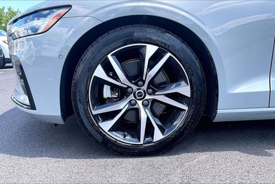 2025 Volvo S60 Plus