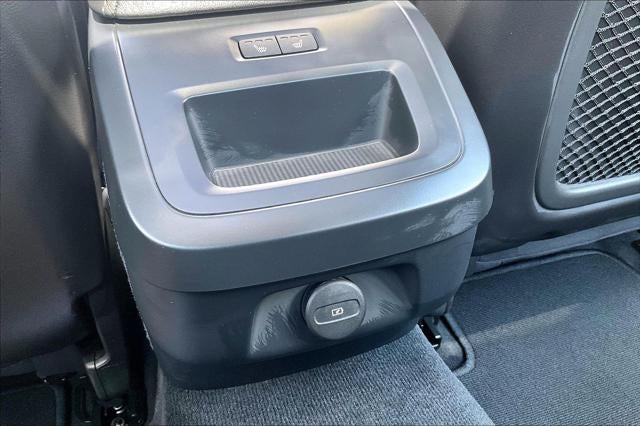 2025 Volvo S60 Plus