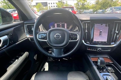 2025 Volvo S60 Plus