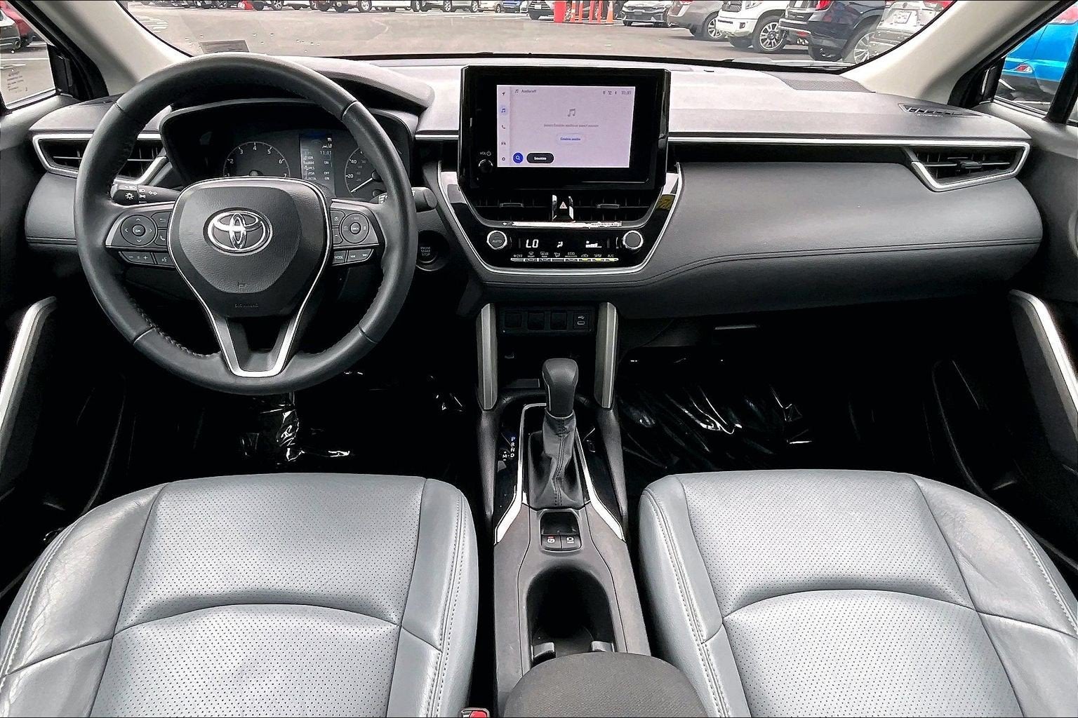 2024 Toyota Corolla Cross LE
