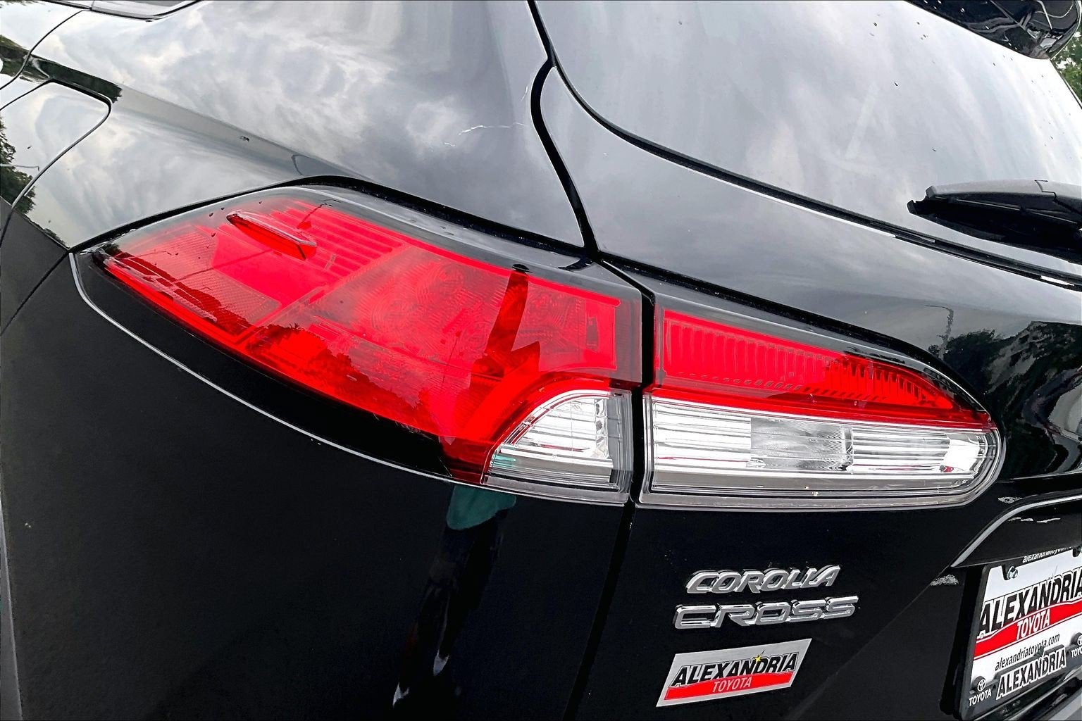 2024 Toyota Corolla Cross LE