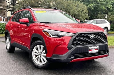 2023 Toyota Corolla Cross LE