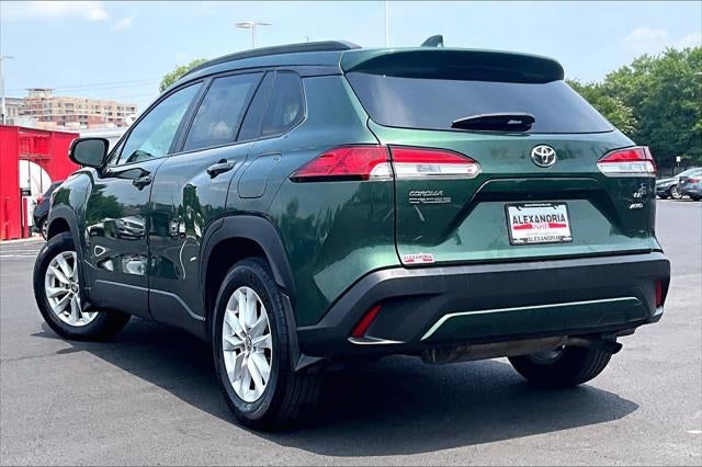 2024 Toyota Corolla Cross LE