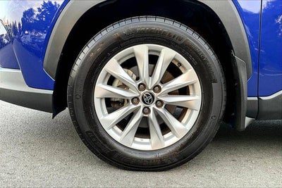 2022 Toyota Corolla Cross LE