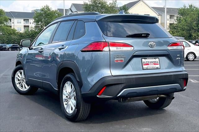 2023 Toyota Corolla Cross LE