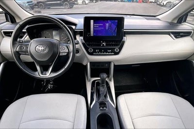 2023 Toyota Corolla Cross LE