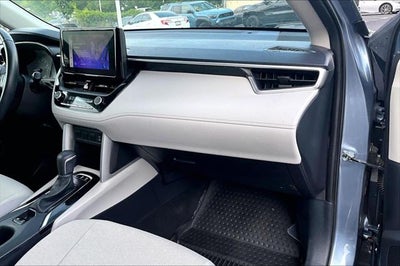 2023 Toyota Corolla Cross LE