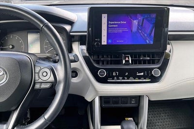 2023 Toyota Corolla Cross LE