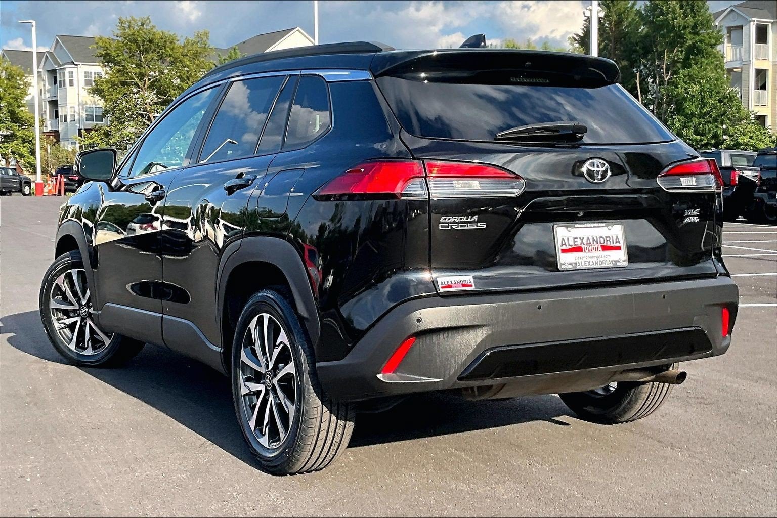 2024 Toyota Corolla Cross XLE