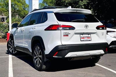 2023 Toyota Corolla Cross XLE