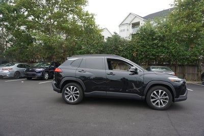 2022 Toyota Corolla Cross XLE
