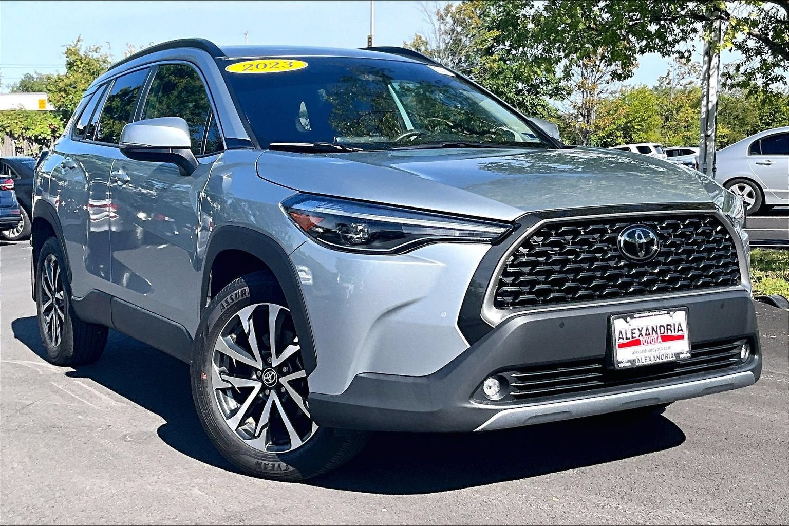 2023 Toyota Corolla Cross XLE