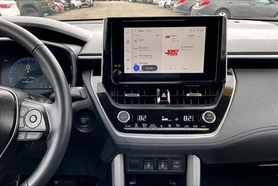 2025 Toyota Corolla Cross XLE