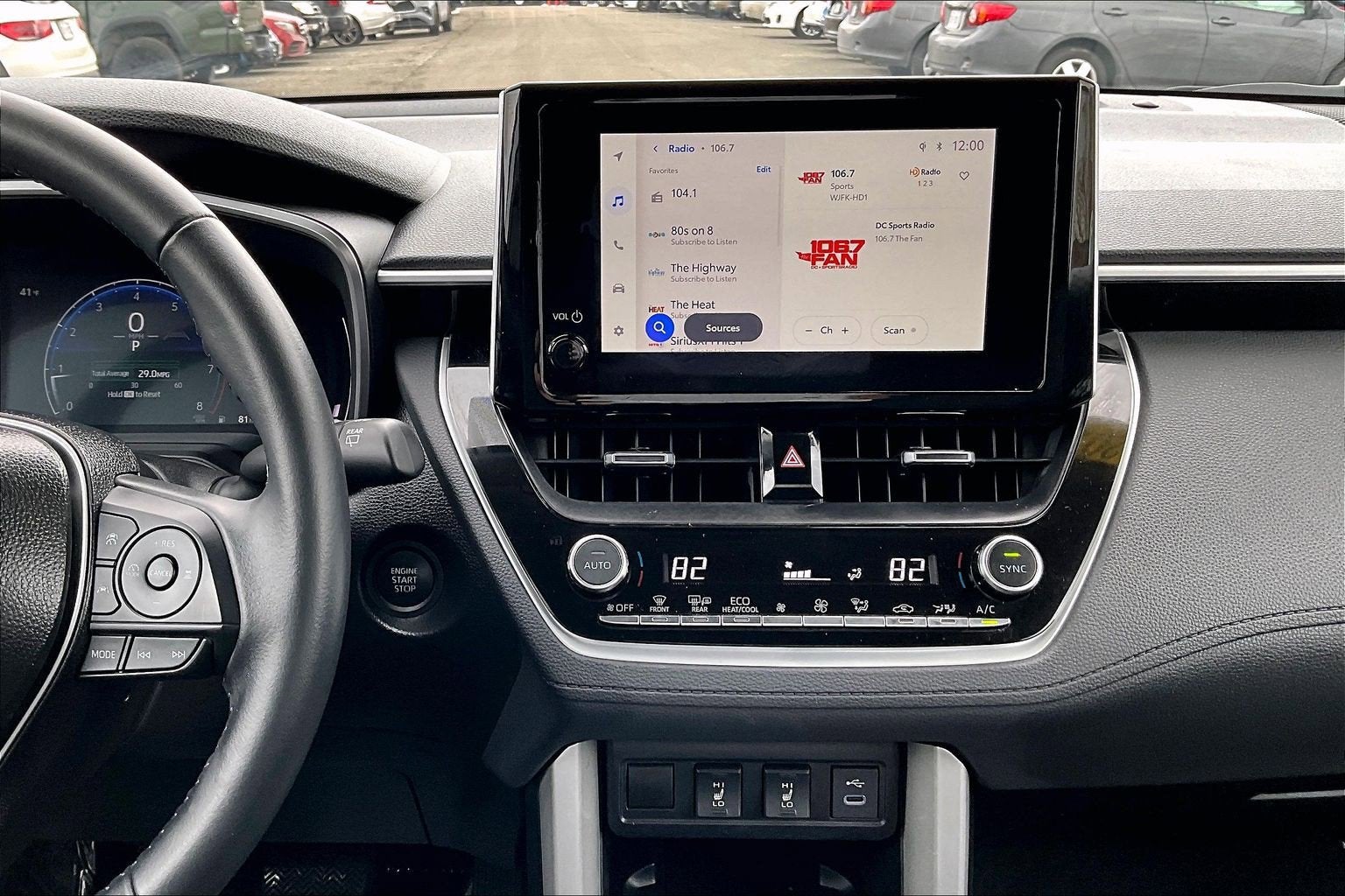 2025 Toyota Corolla Cross XLE