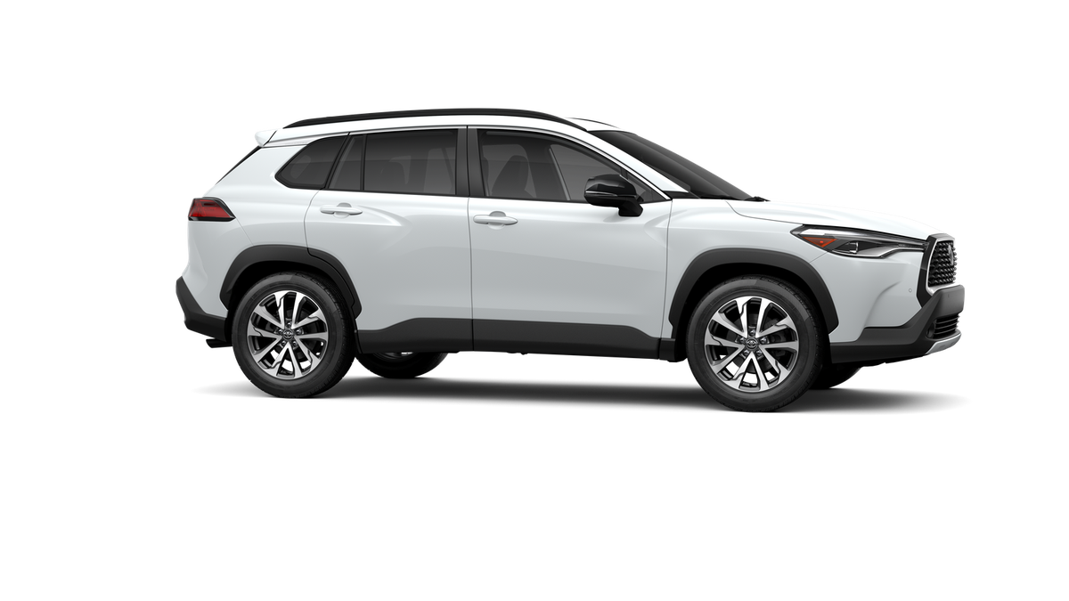 2025 Toyota Corolla Cross XLE
