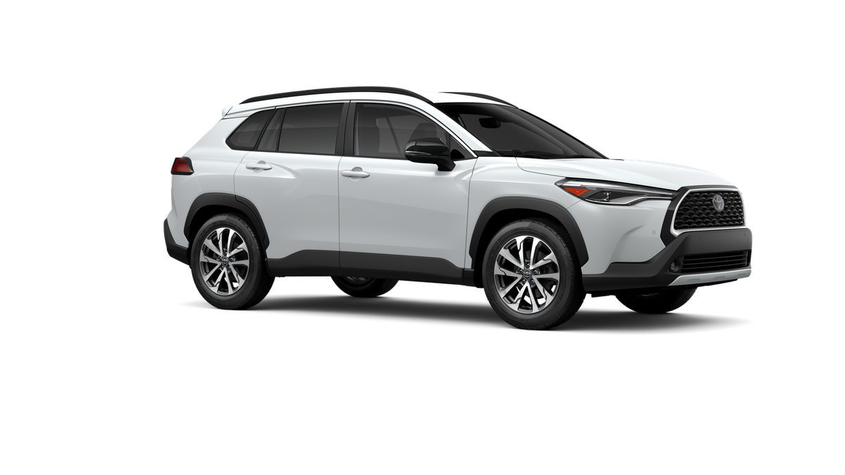 2025 Toyota Corolla Cross XLE