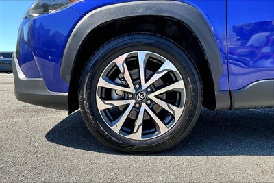 2024 Toyota Corolla Cross XLE