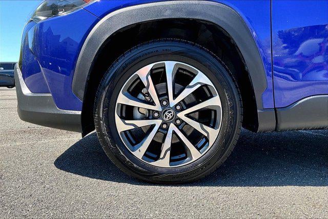 2024 Toyota Corolla Cross XLE