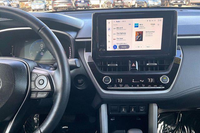 2025 Toyota Corolla Cross XLE