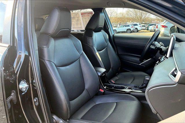 2025 Toyota Corolla Cross XLE