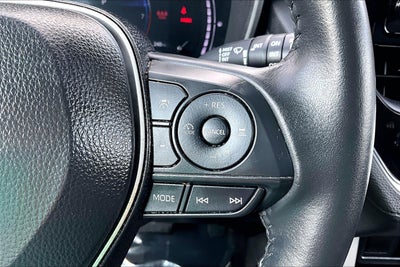 2025 Toyota Corolla Cross XLE