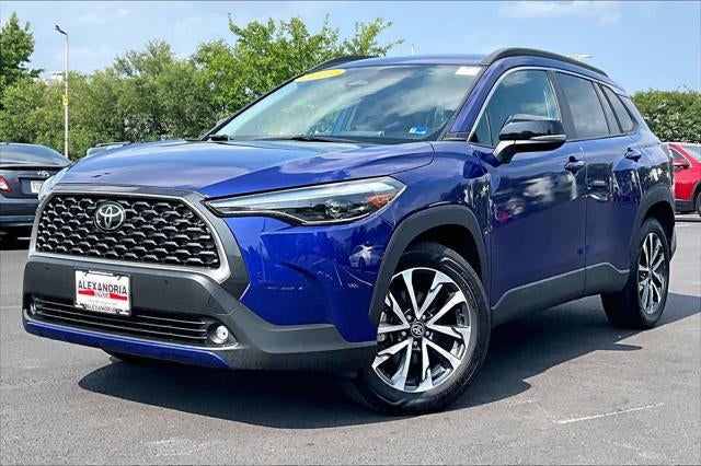 2025 Toyota Corolla Cross XLE