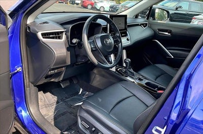 2025 Toyota Corolla Cross XLE