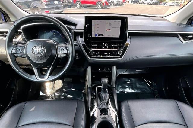2025 Toyota Corolla Cross XLE