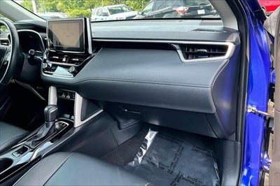 2025 Toyota Corolla Cross XLE