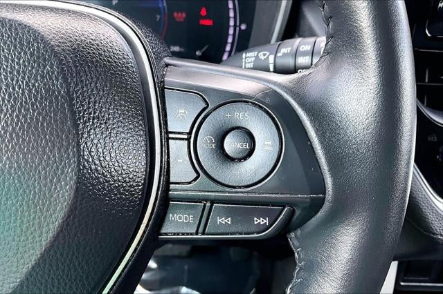 2025 Toyota Corolla Cross XLE