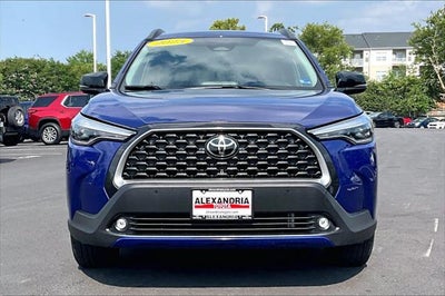 2025 Toyota Corolla Cross XLE