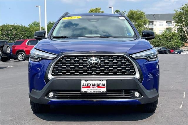 2025 Toyota Corolla Cross XLE