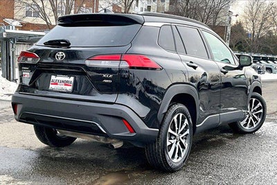 2024 Toyota Corolla Cross XLE