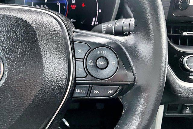 2024 Toyota Corolla Cross XLE