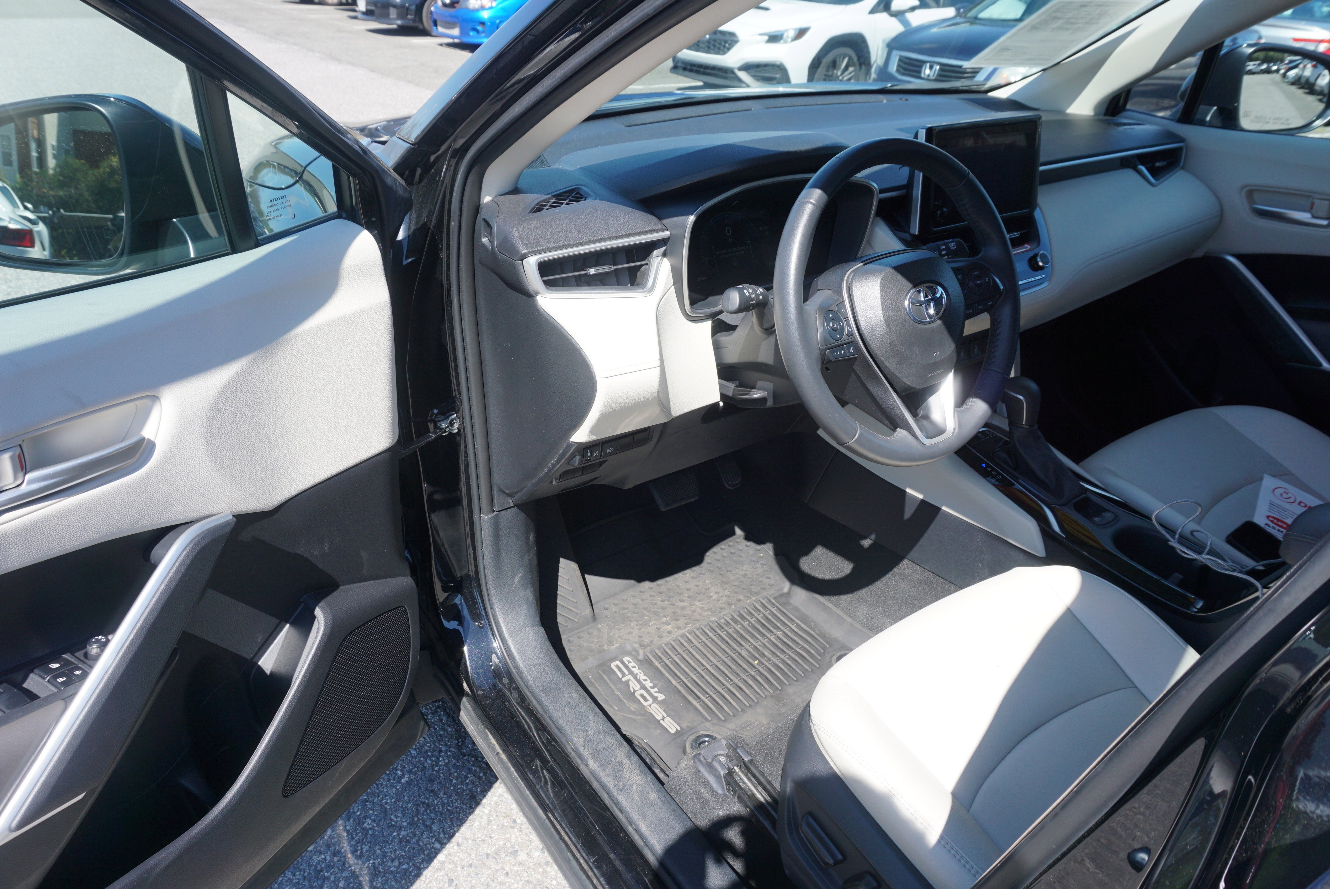 2024 Toyota Corolla Cross XLE