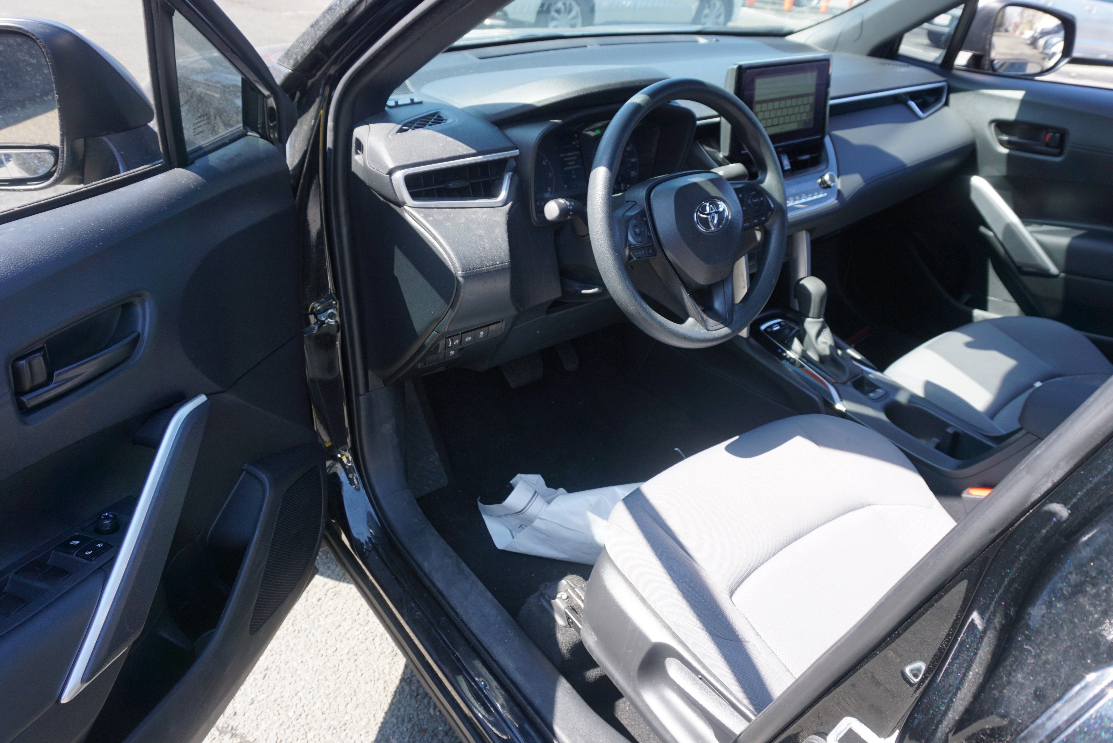 2023 Toyota Corolla Cross Hybrid S