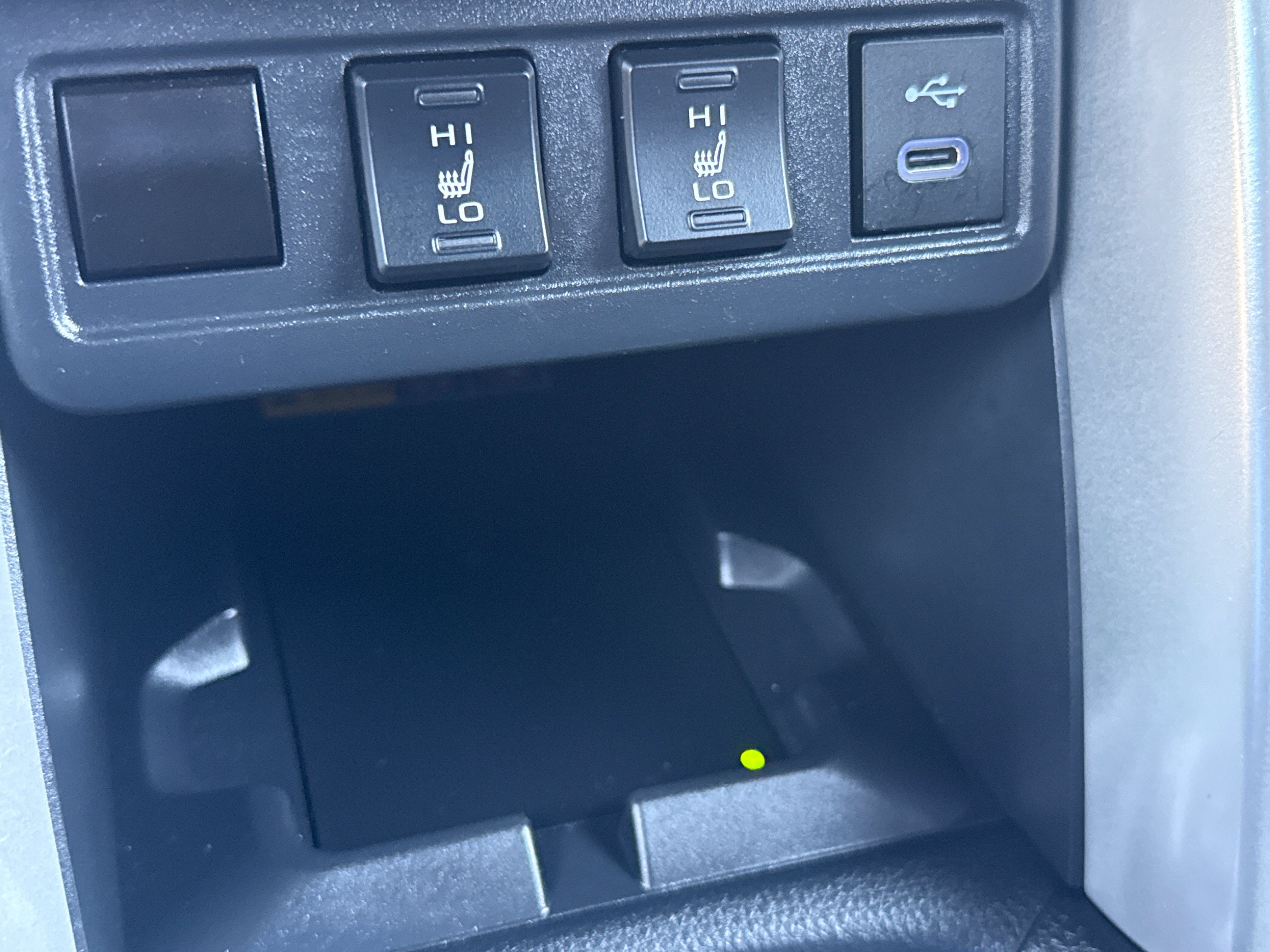 2024 Toyota Corolla Cross Hybrid XSE