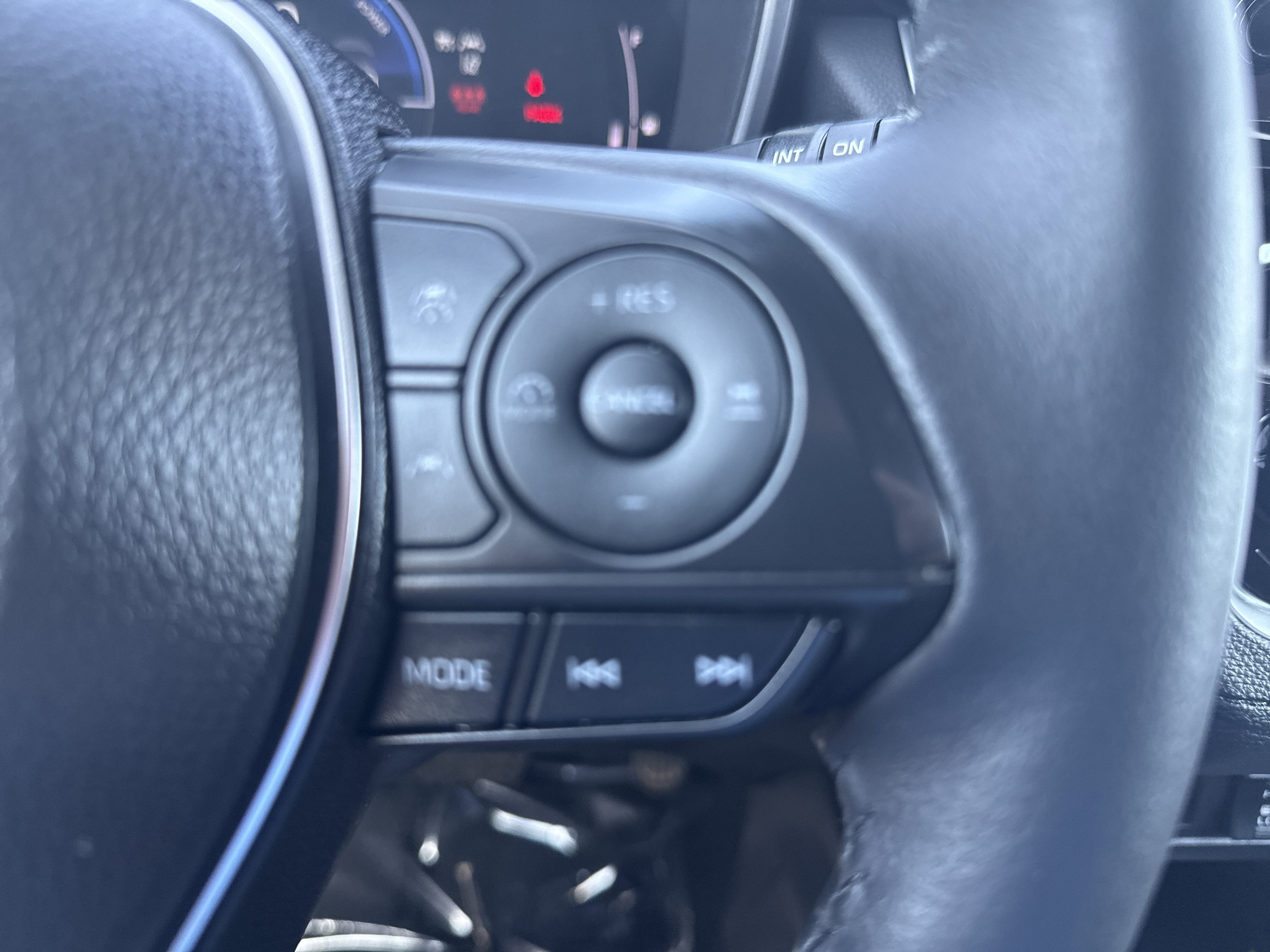 2024 Toyota Corolla Cross Hybrid XSE