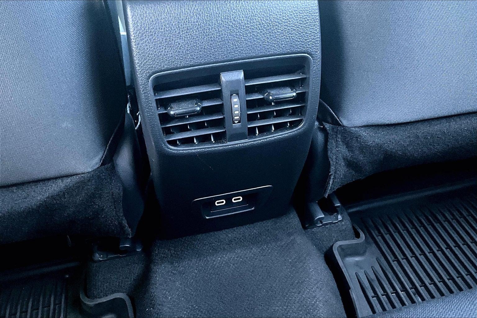 2024 Toyota Corolla Cross Hybrid SE