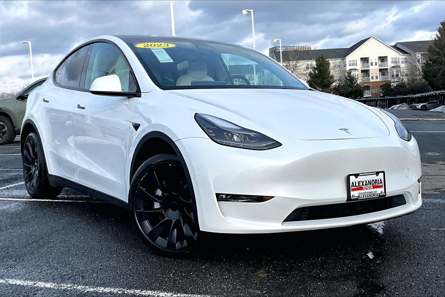2023 Tesla Model Y Long Range