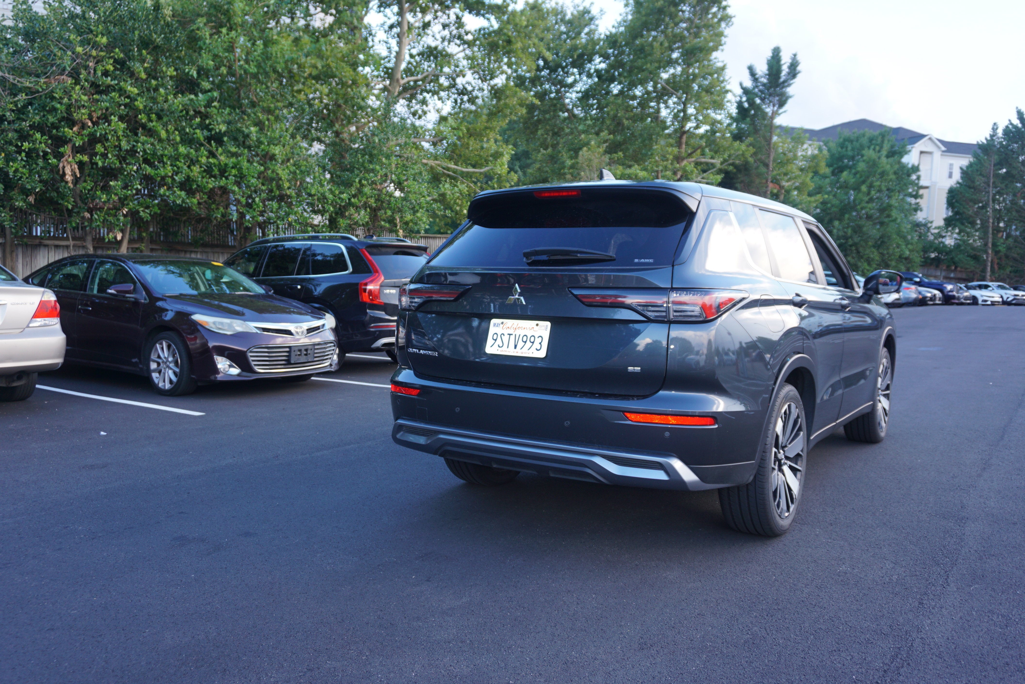 2025 Mitsubishi Outlander SE