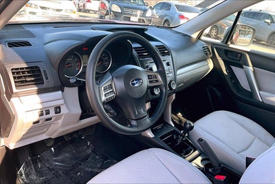 2015 Subaru Forester 2.5i