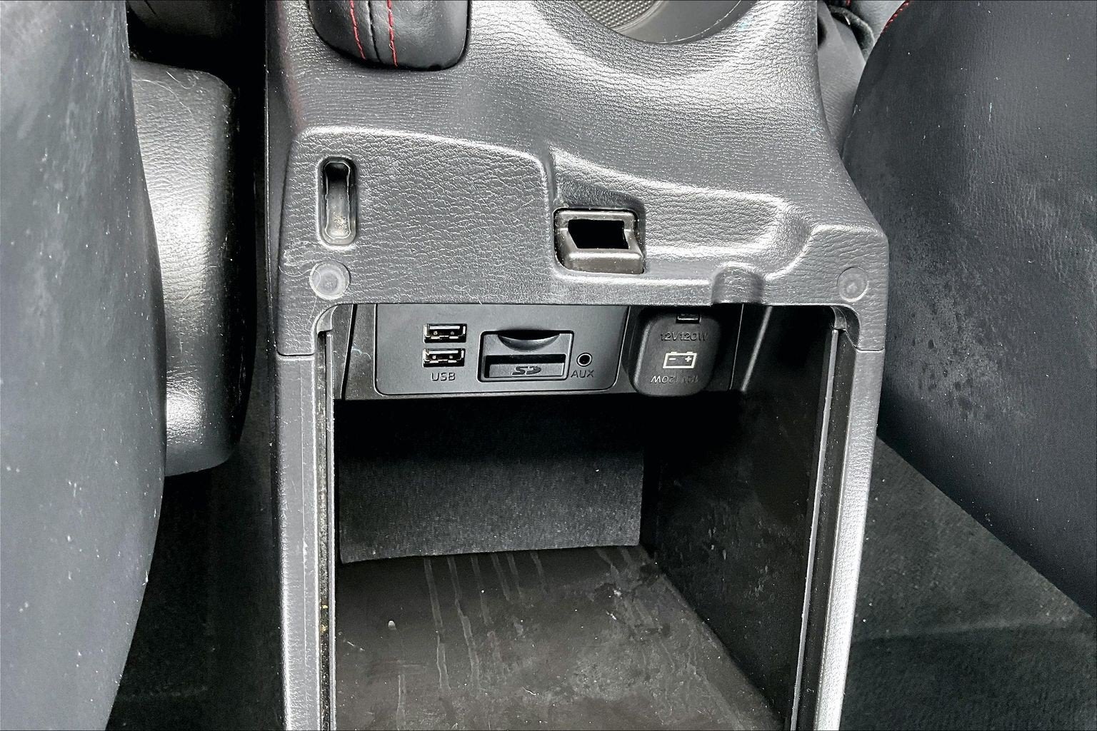 2015 Mazda Mazda3 i Grand Touring