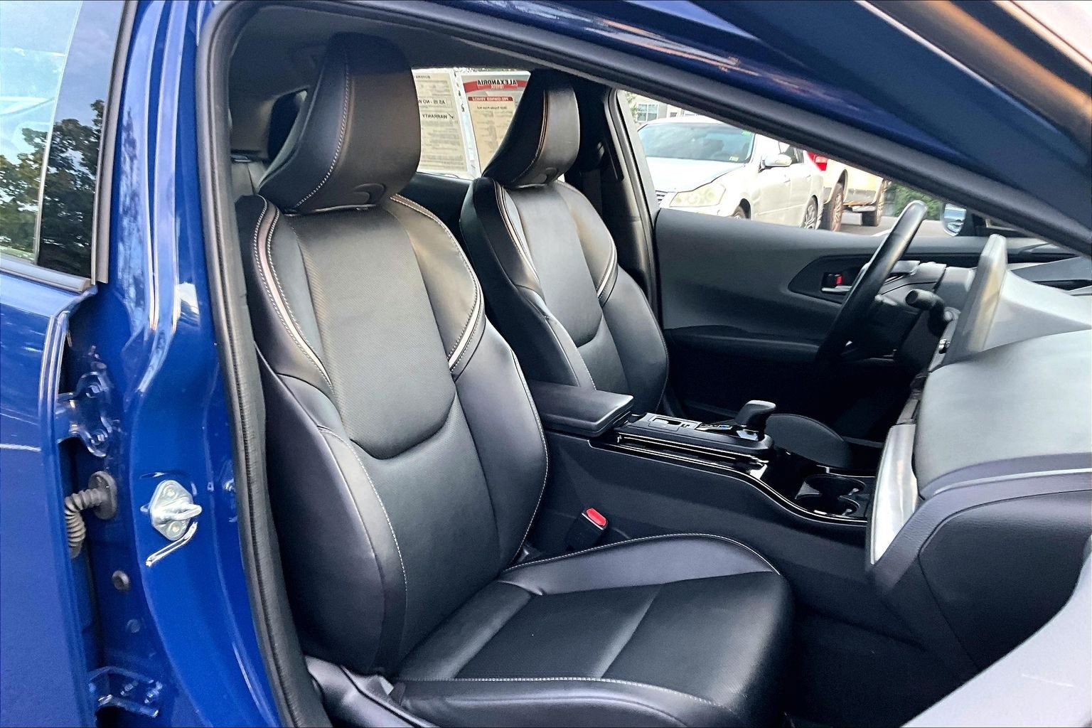 2025 Toyota Prius XLE