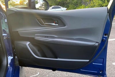 2025 Toyota Prius XLE