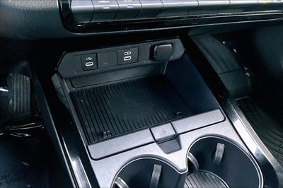 2025 Toyota Prius XLE