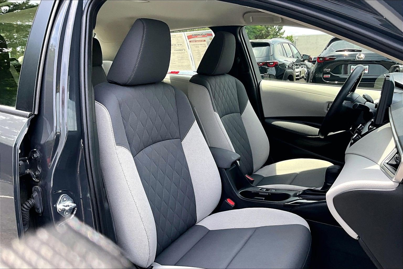 2023 Toyota Corolla Hybrid LE