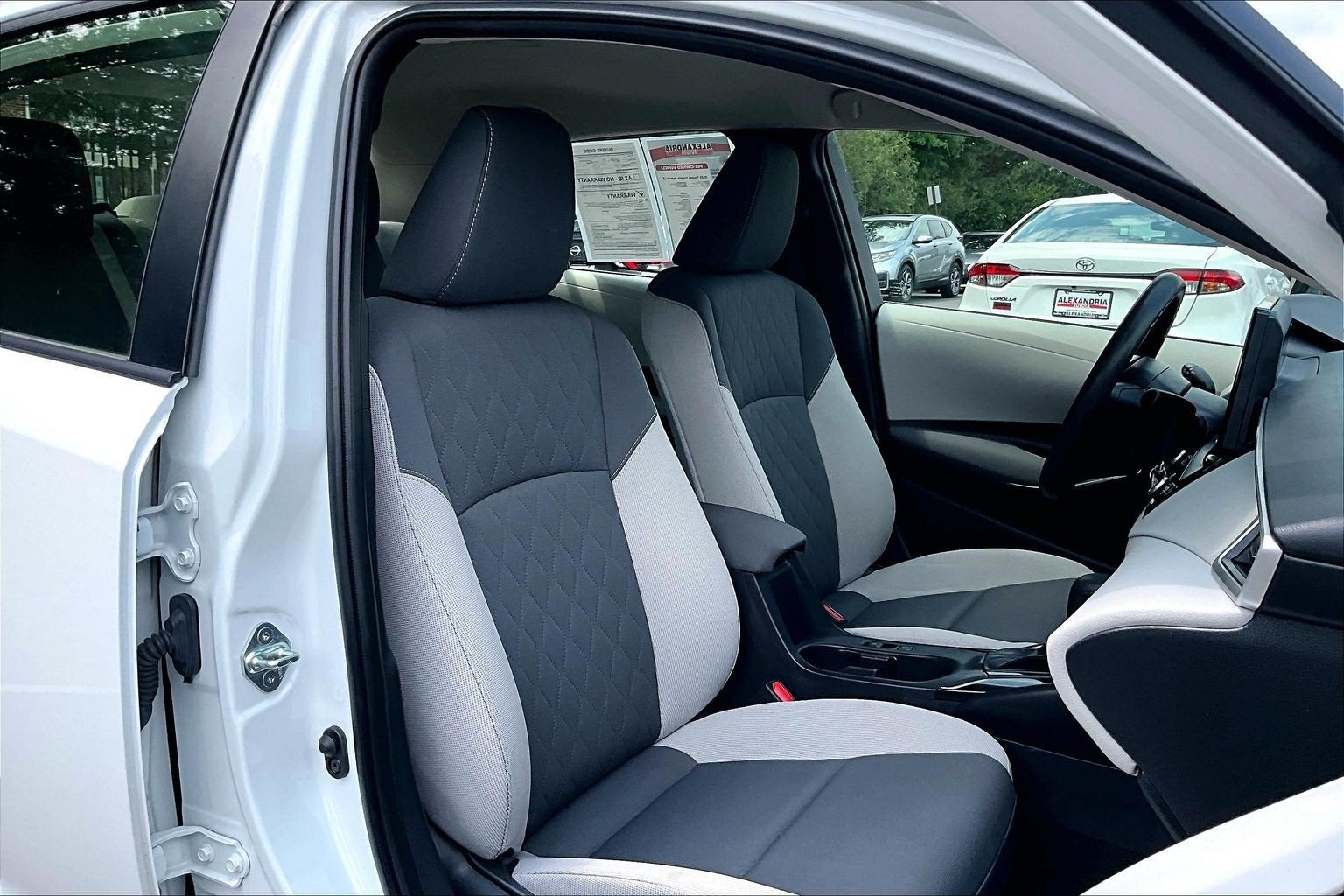 2023 Toyota Corolla Hybrid LE